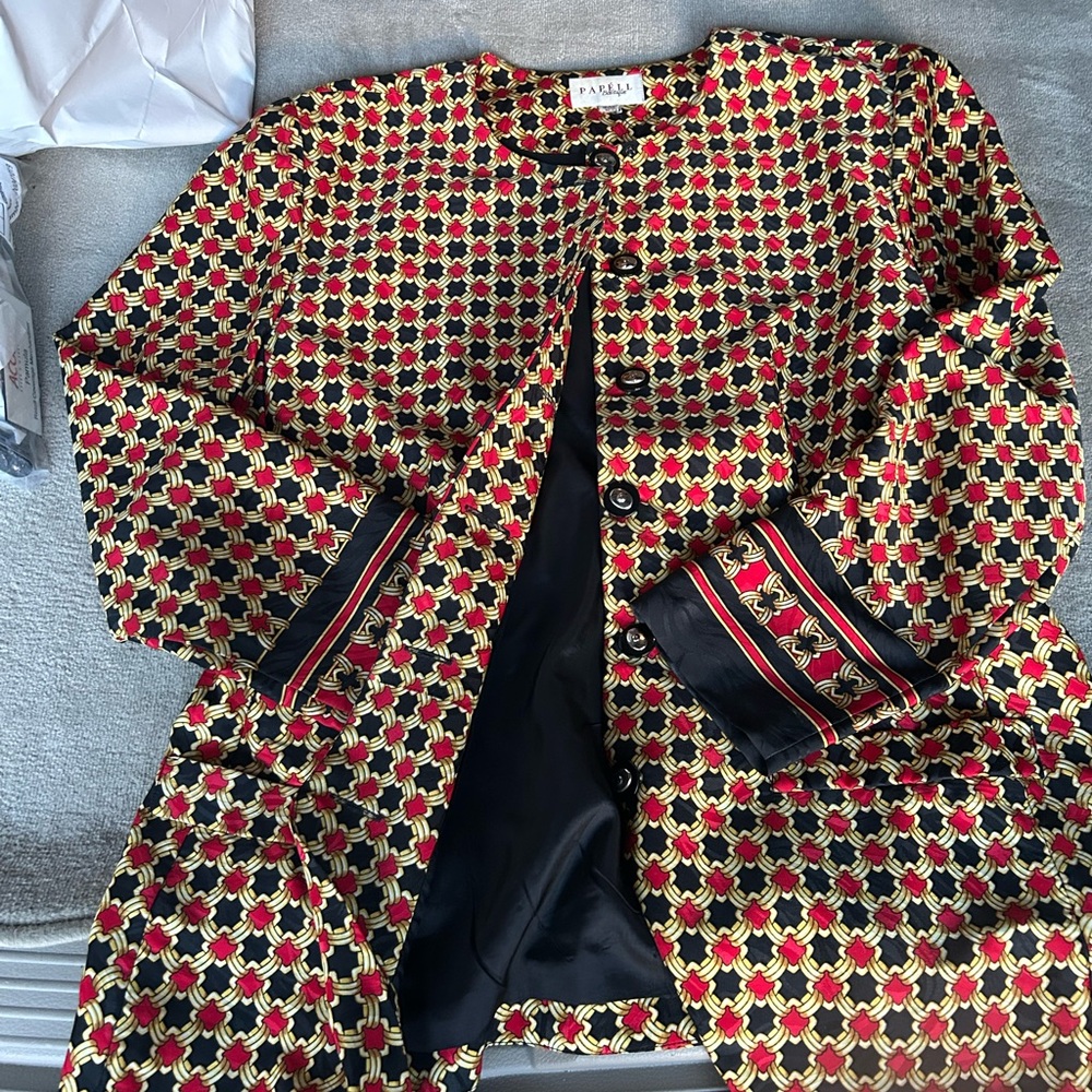 Papell Boutique Vintage Red and Gold blazer Geometric Design